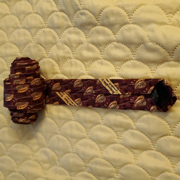 Necktie - Picture 3 of 3